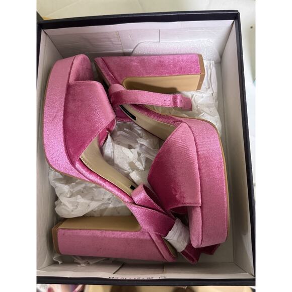 EUC French Connection Taryn Ankle Strap Chunky Platform Sandal Pink 7.5 - Picture 2 of 4